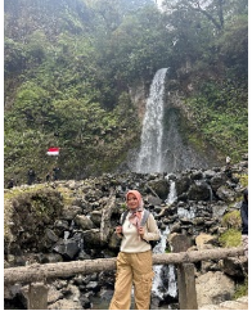 KEINDAHAN ALAM CURUG CIBEUREUM